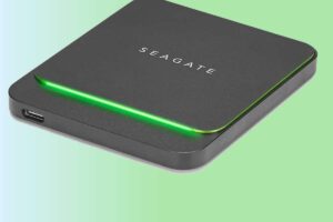 Lee más sobre el artículo Revisión de Seagate BarraCuda Fast SSD: elegante, pero lento por el precio