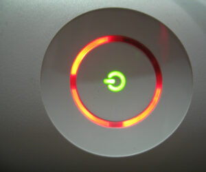 Lee más sobre el artículo ¿Tiene algún problema con la Xbox 360?  Descubra cómo resolver el peor problema de Xbox 360: ¡El anillo rojo de la muerte!