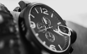 Lee más sobre el artículo Time is Money – Aprender a valorar el tiempo calculando las horas correctamente